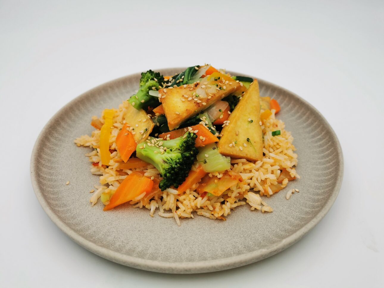 Kimchi Fried Rice mit Wokgemüse und Tofu - Leben in Balance